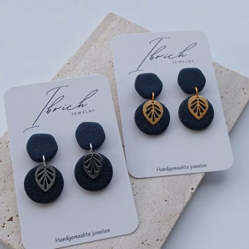 Pauline ~ Donkerblauw