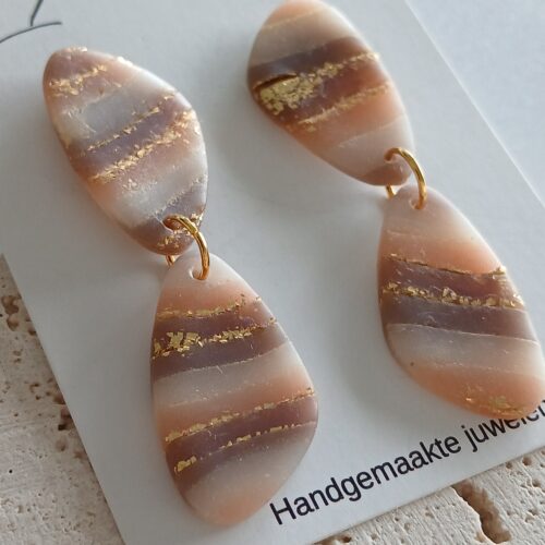 Alternative view of Tess