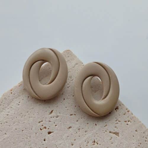 Ona ~ Beige